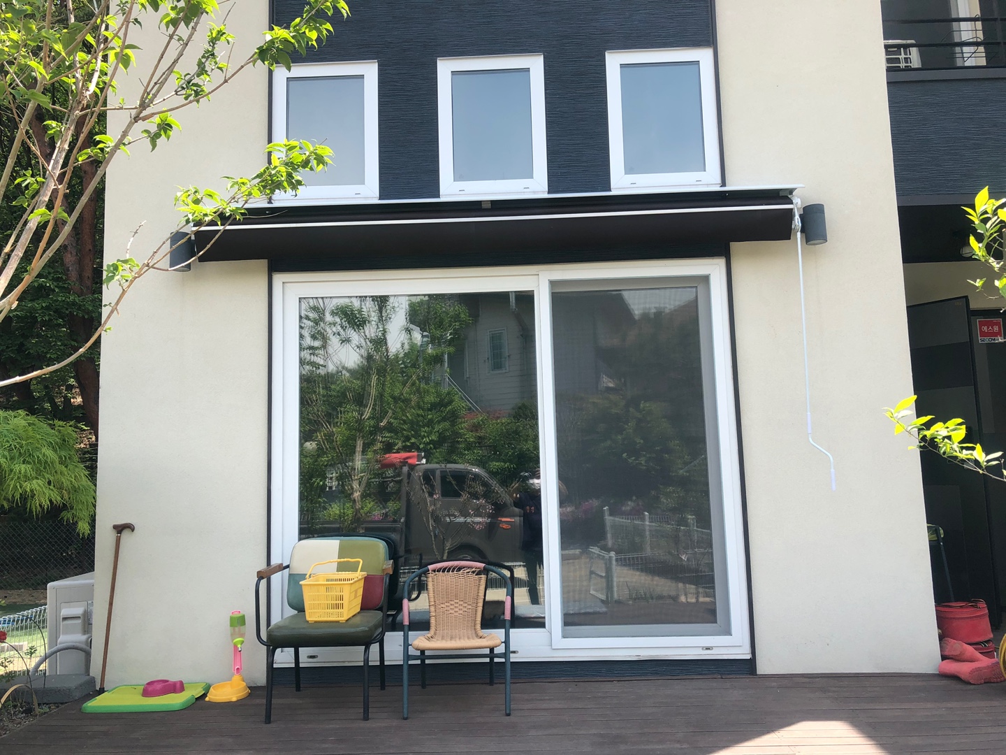 2038599400_OvCciuy0_e61bcc2f32460a50524f5a07bcb7845f021cb015.jpg 이미지크게보기