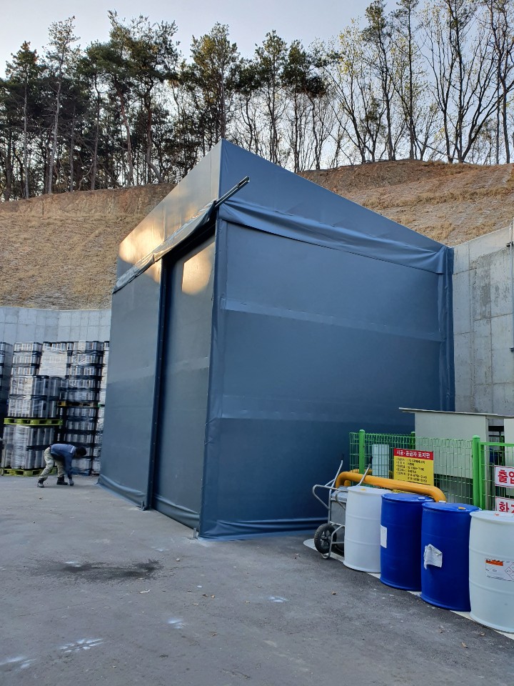 2038599400_0I5JpEiS_496977d091b947f7aeb79ed17fbacf532a524ff4.jpg 이미지크게보기