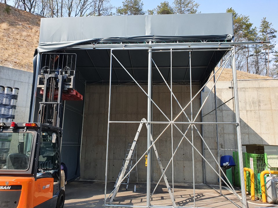 2038599400_t9Yqi2TG_47c64824c0780797411064aa02fbfd021b525cea.jpg 이미지크게보기