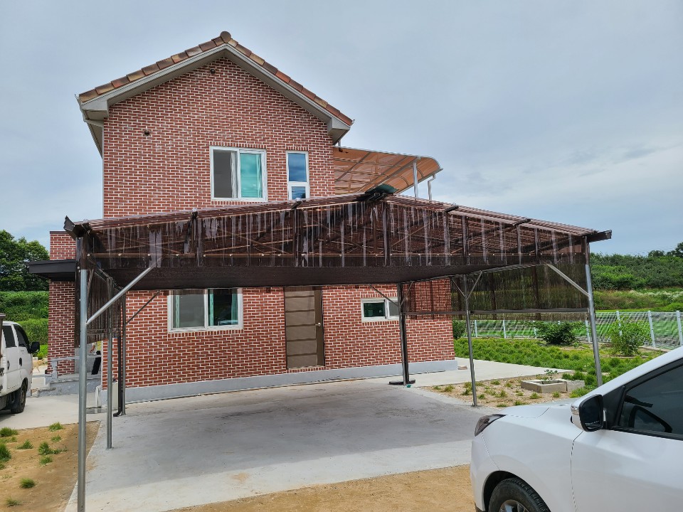 2038599400_GAMrHUOo_f8f7b0029b3cf1b02c27162d7add84c06772d16f.jpg 이미지크게보기